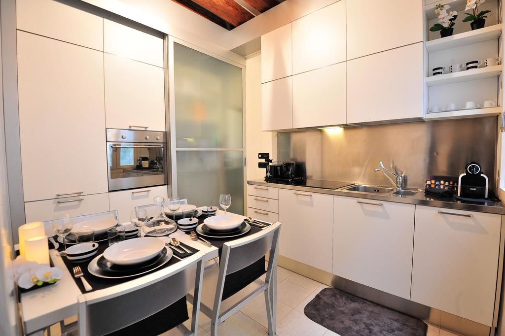 Palazzo Del Sale, Rialto Apartment *